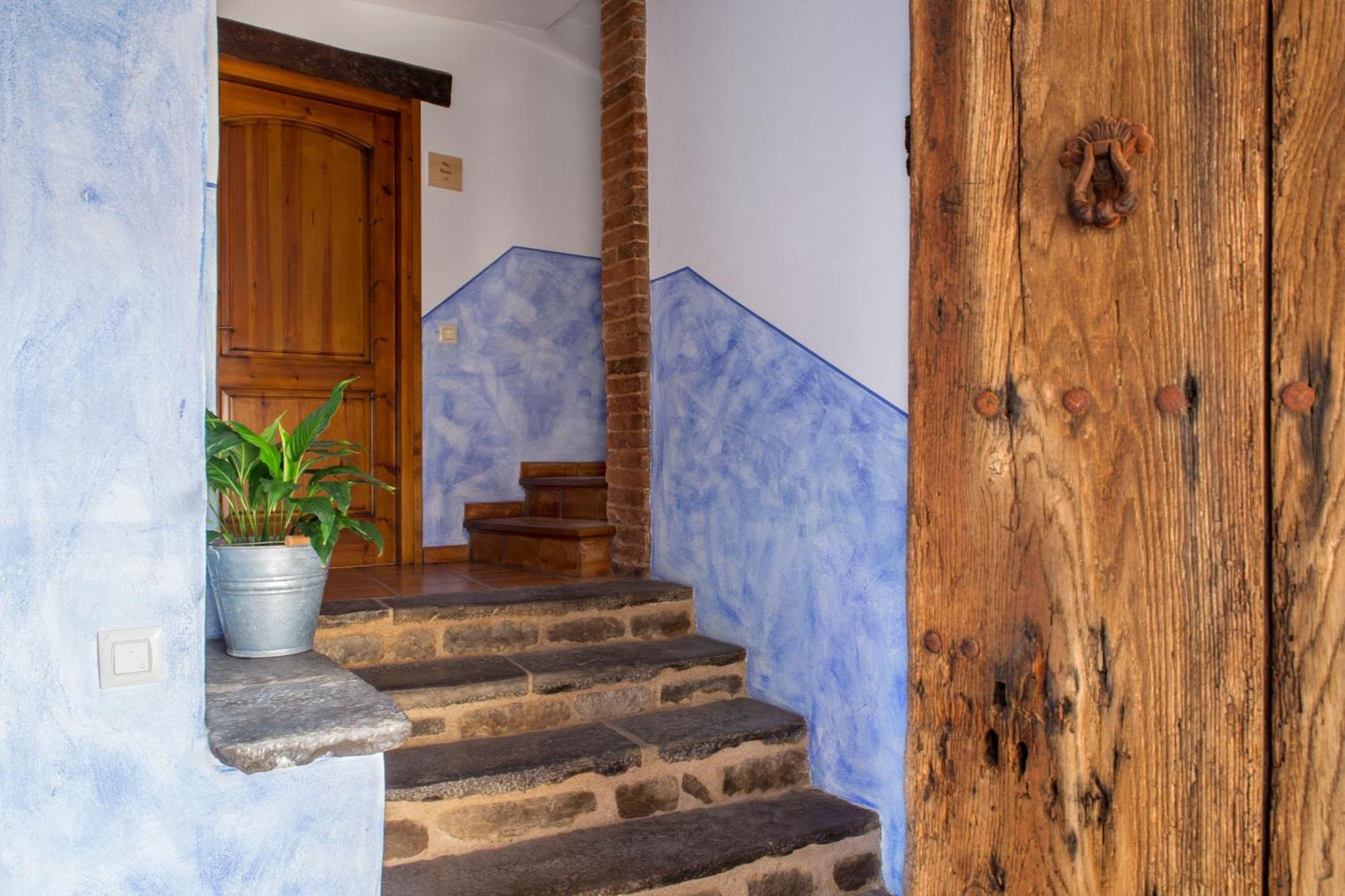 Allotjaments Placa Major-boix Apartment Santa Pau